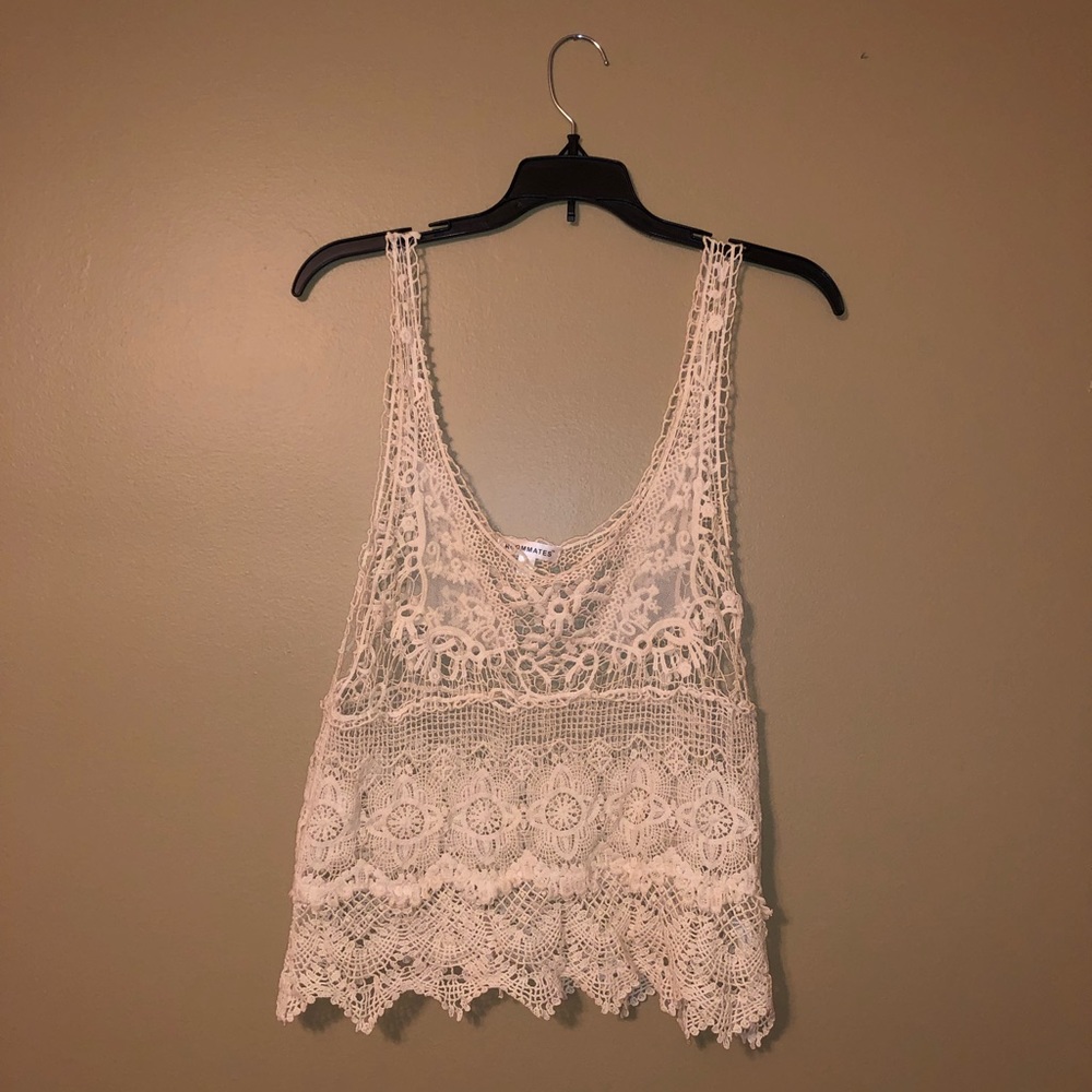 ROOMMATES Crochet Top